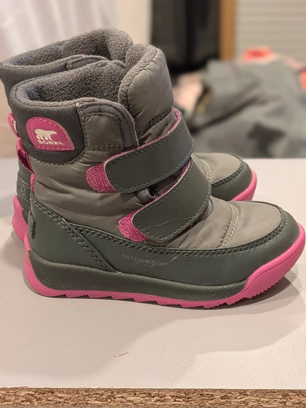 Sorel Kids Waterproof Gray and Pink Winter Boots Size 7